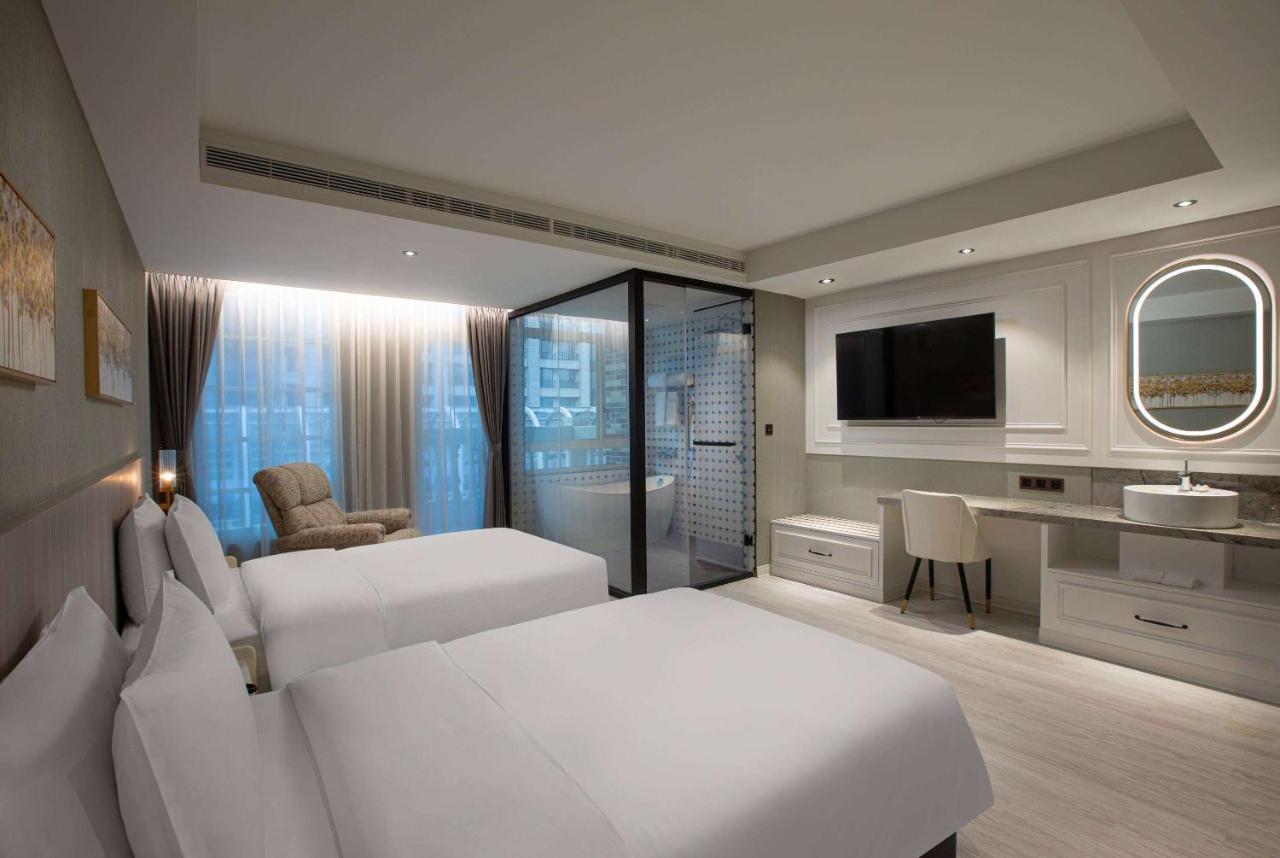 Tryp By Wyndham New Taipei Linkou 新北林口爵怡溫德姆酒店機場捷運mrta9林口站 المظهر الخارجي الصورة