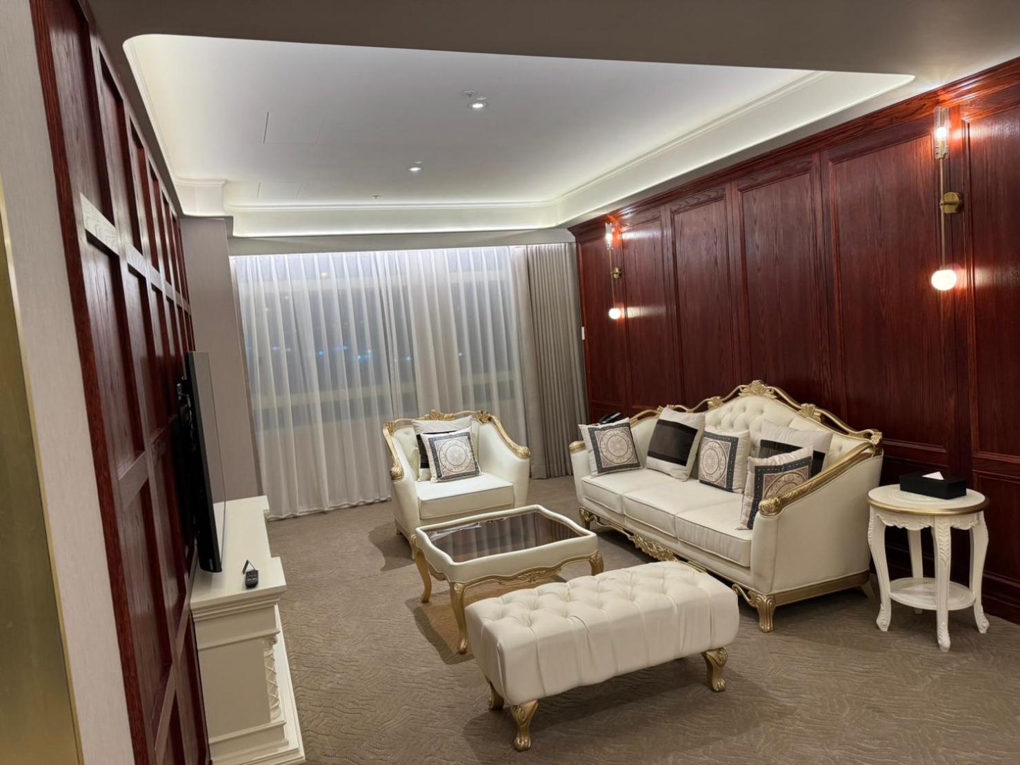 Tryp By Wyndham New Taipei Linkou 新北林口爵怡溫德姆酒店機場捷運mrta9林口站 المظهر الخارجي الصورة